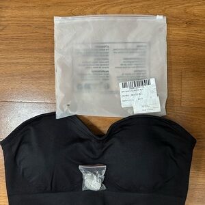 Women's Black Strapless Bra